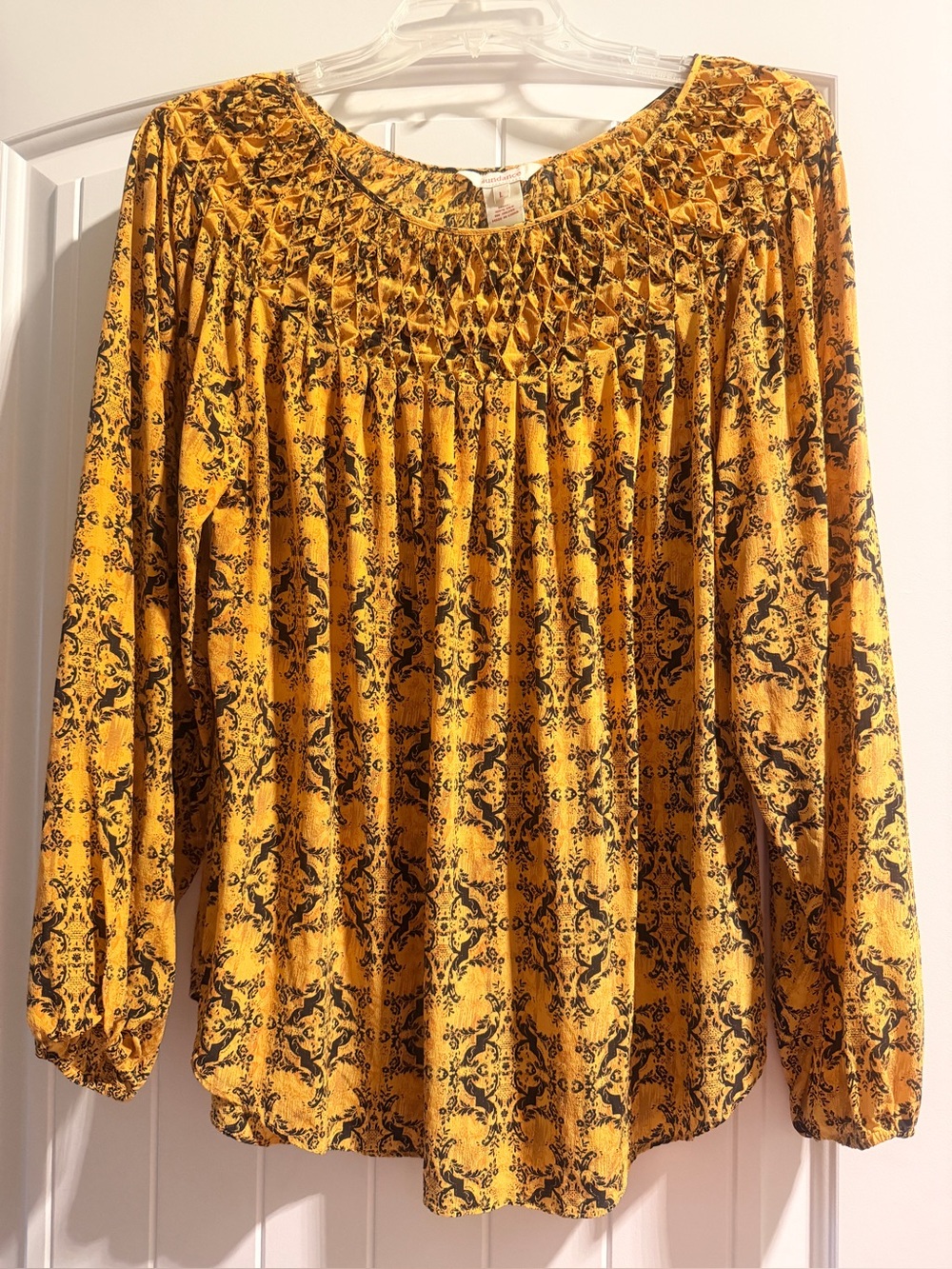Sundance 100% Silk Sz L Peasant Top Mustard Yellow/Black Print Smock Boho Blouse